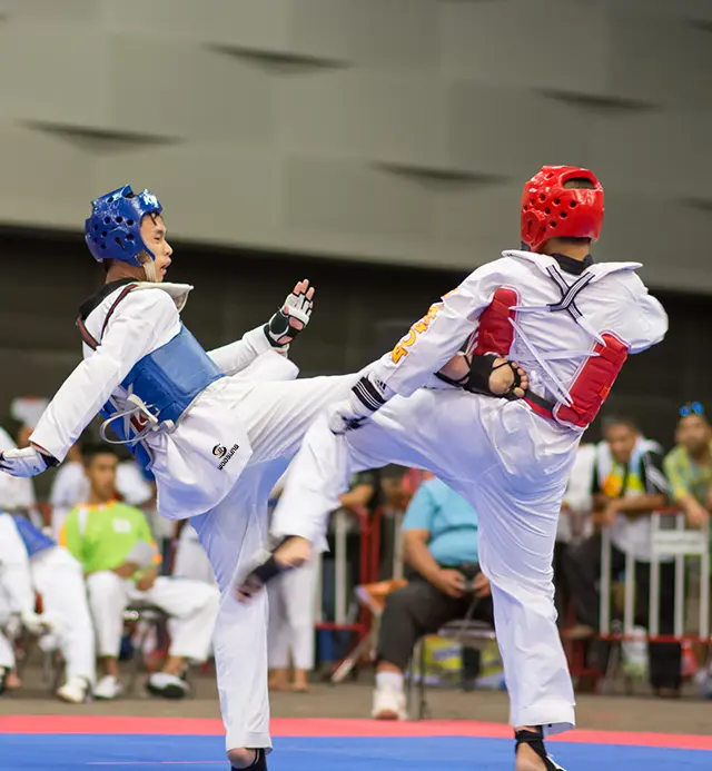 Come allacciare una cintura da Taekwondo?